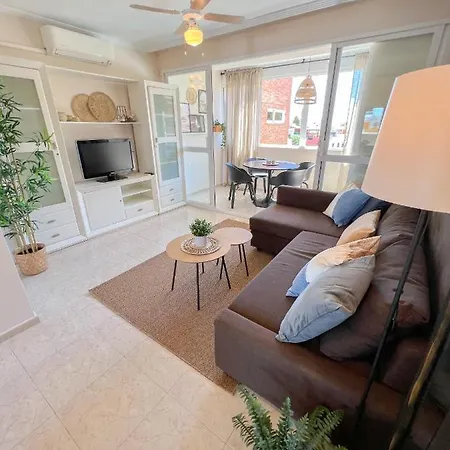 Апартаменты Beautiful Loft Playamar Pool And Beach Торремолинос