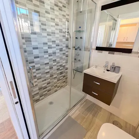 Apartamento Beautiful Loft Playamar Pool And Beach